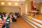 Для чернігівських педагогів провели майстер-клас із прикрашання новорічної ялинки