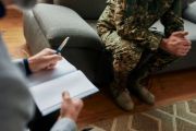 Інформація про навчання для працівників, які надають послуги для ветеранів, ветеранок та їхніх сімей