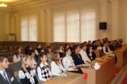 Чернігівська молодь пропонує міському голові зустрічатися частіше