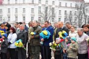 Сьогодні Чернігів вшановує загиблих героїв російсько-української війни