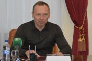 Гідроізоляція підземного переходу біля готелю Україна буде зроблена ще на двох ділянках