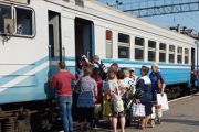 Місто компенсуватиме "Укрзалізниці" проїзд пільговиків приміськими поїздами