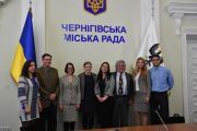 До Чернігова прибули волонтери Корпусу Миру США