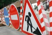 До уваги водіїв: перекриття руху по вул.Милорадовичів та вул.Менделєєва