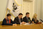 У Чернігові презентовано Всеукраїнську програму підготовки волонтерів до "Євро – 2012"