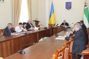 Обговорення проблем з постачанням гарячої води