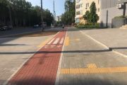 На вул. Доценка - нові тротуари, велодоріжки та дорога