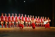 У Чернігові артисти Міського Палацу культури відзвітували святковим концертом